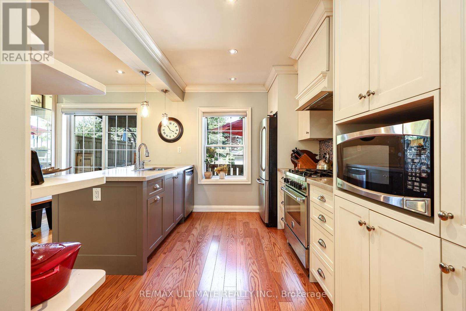 503 SUTHERLAND DRIVE - 14