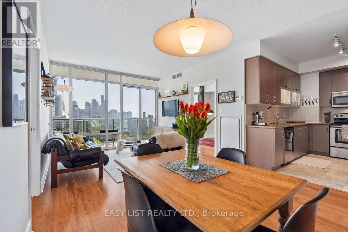 #1701 90 STADIUM ROAD - Image 2