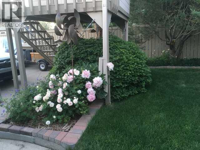 41 Simon Fraser Boulevard W - 38