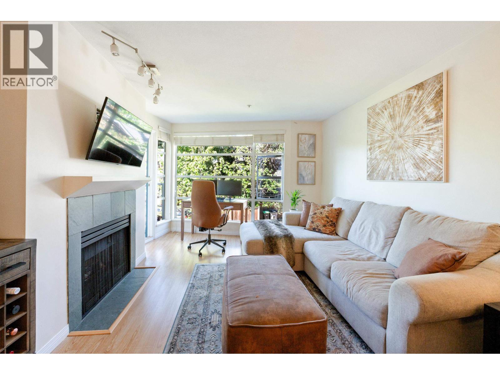 304 2525 4TH Avenue - main photo