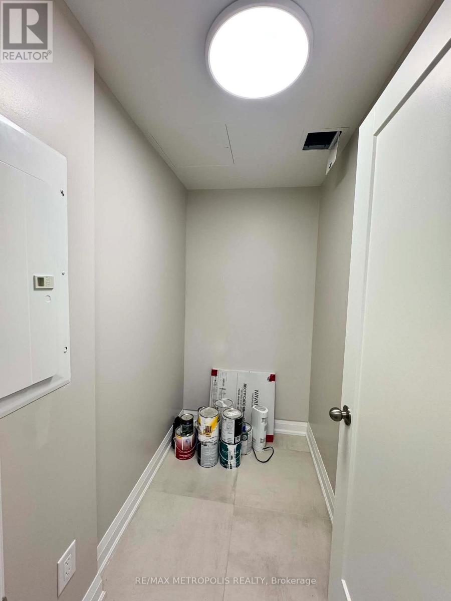 #106 1445 WILSON AVENUE - 20