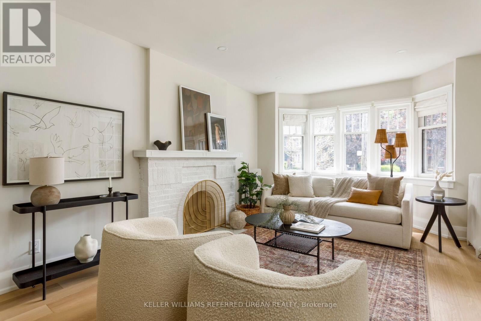 10 VALLEYVIEW GARDENS - 10