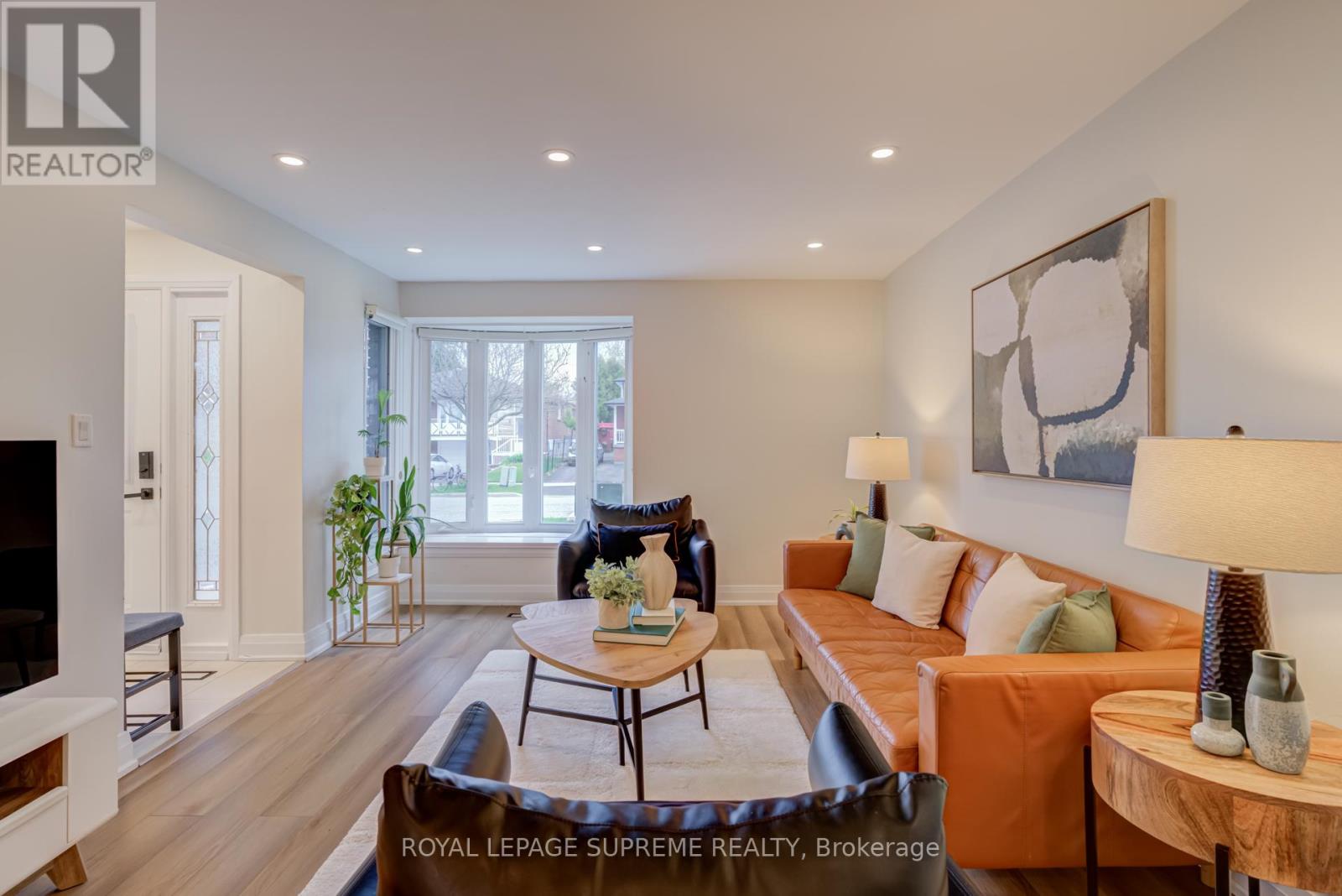 143 VOLTARIE CRESCENT - 9