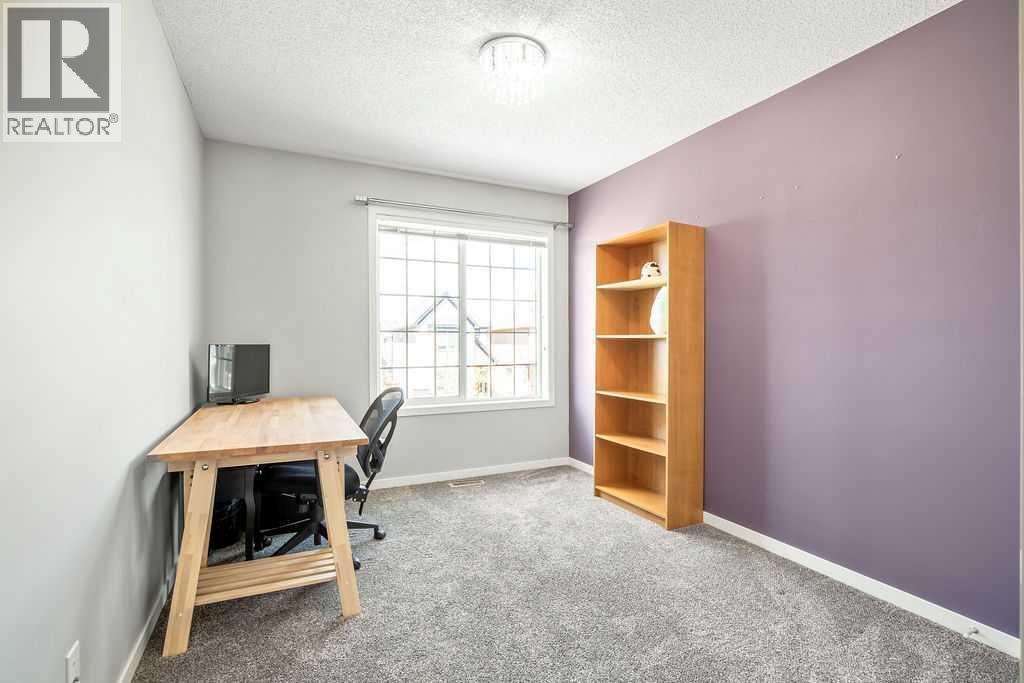 219 Mahogany Grove SE - 27