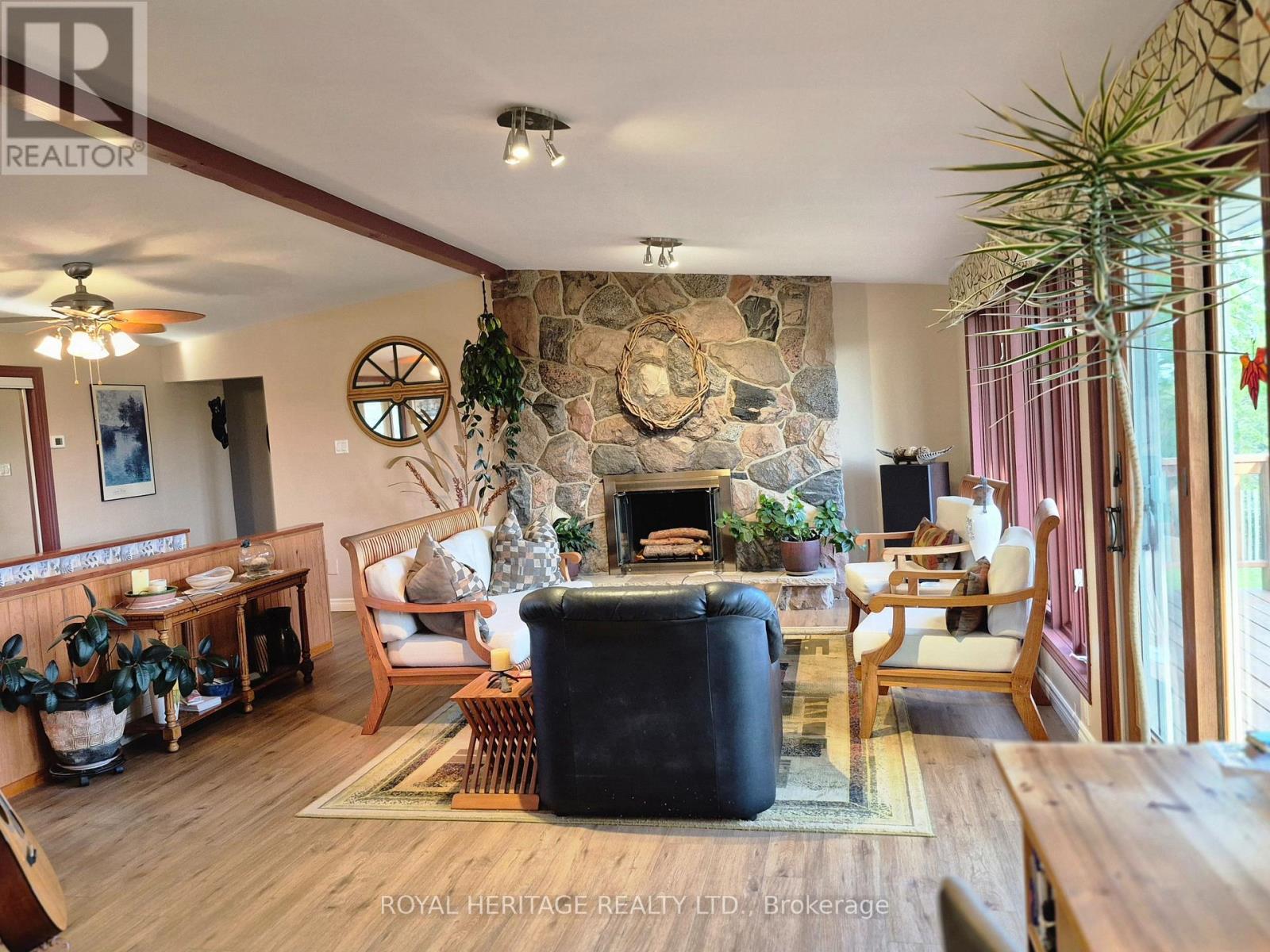 815 WAGG ROAD - 19
