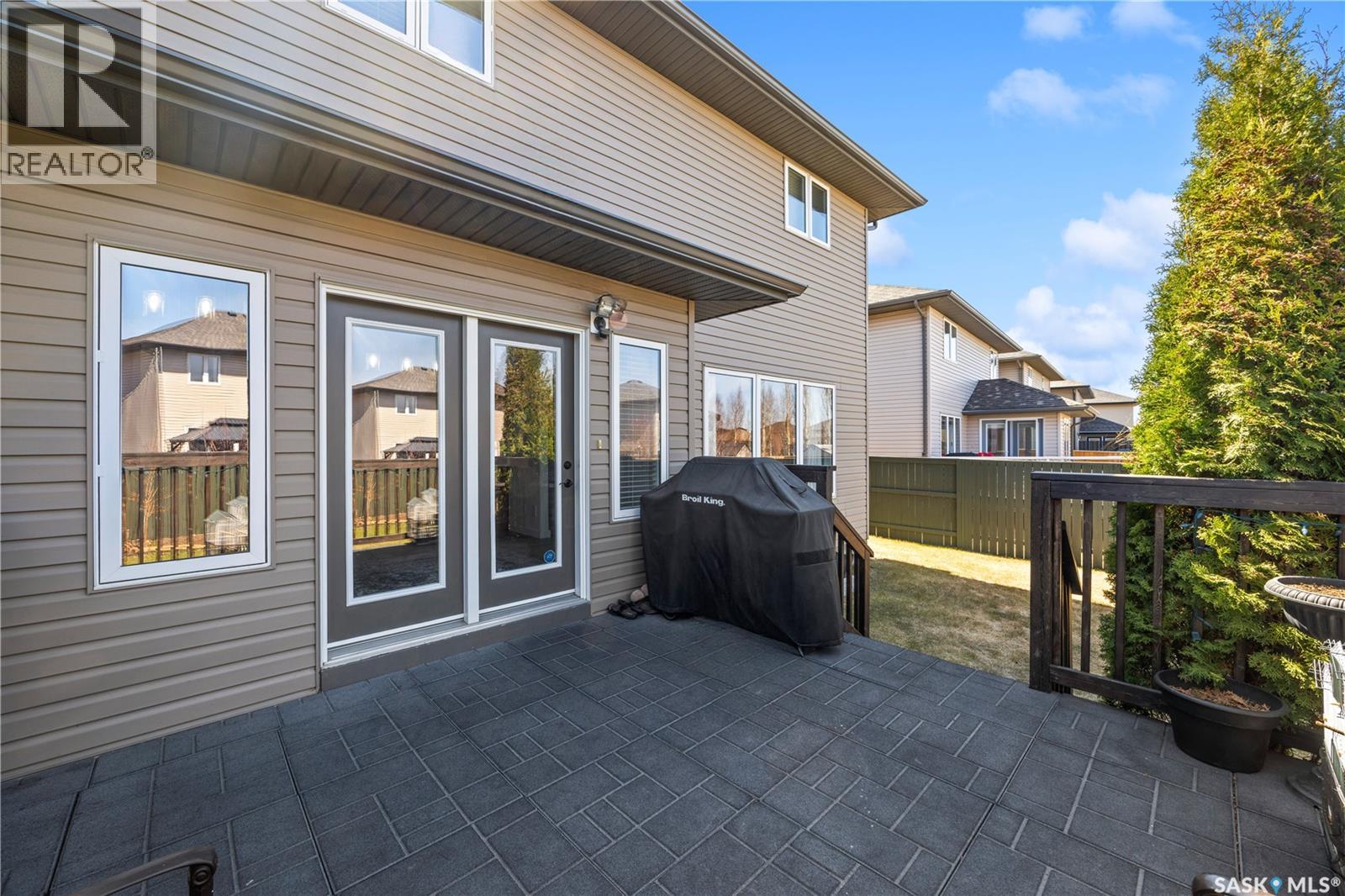 222 Stepney CRESCENT - 14
