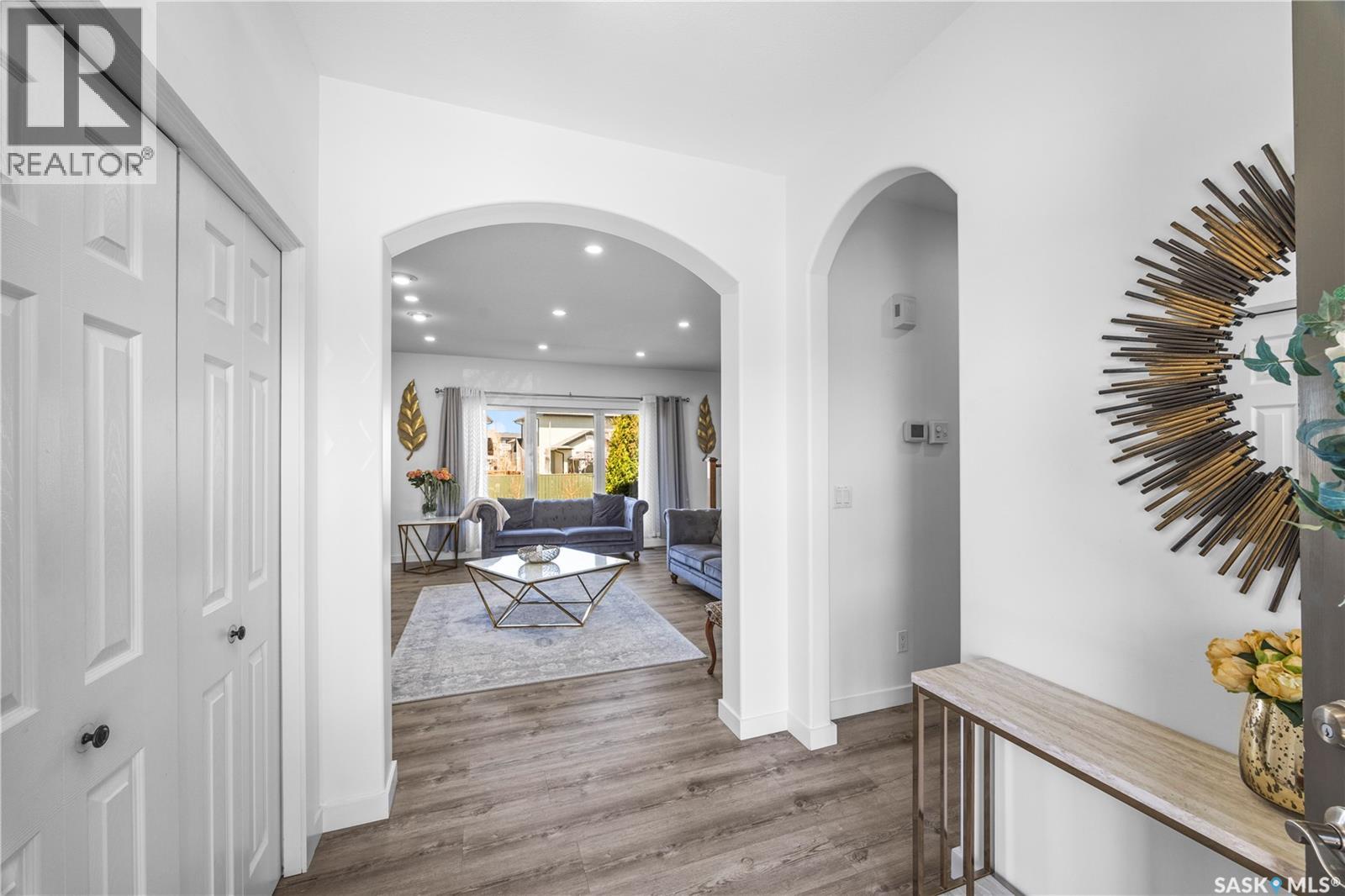 222 Stepney CRESCENT - 5