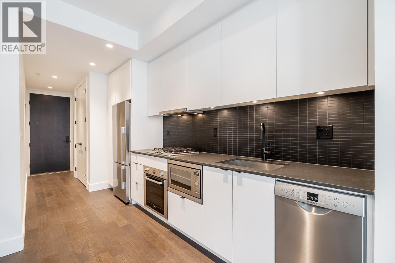 311 83 MOODY STREET, Port Moody