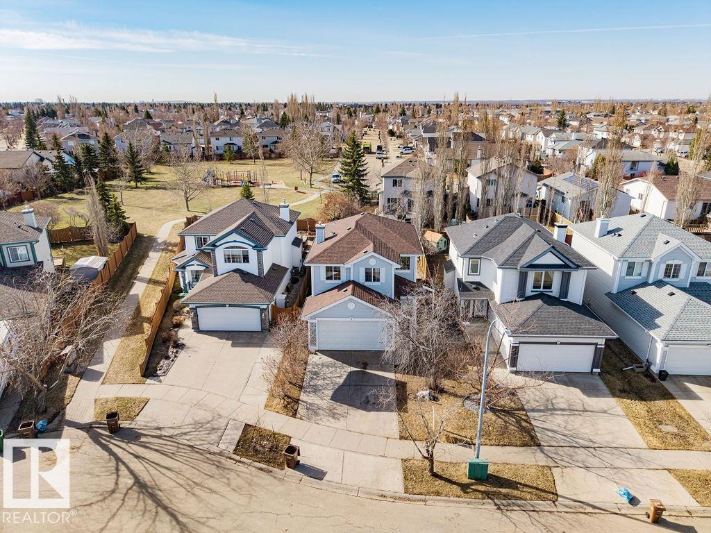 7 DOUCETTE PL - 47