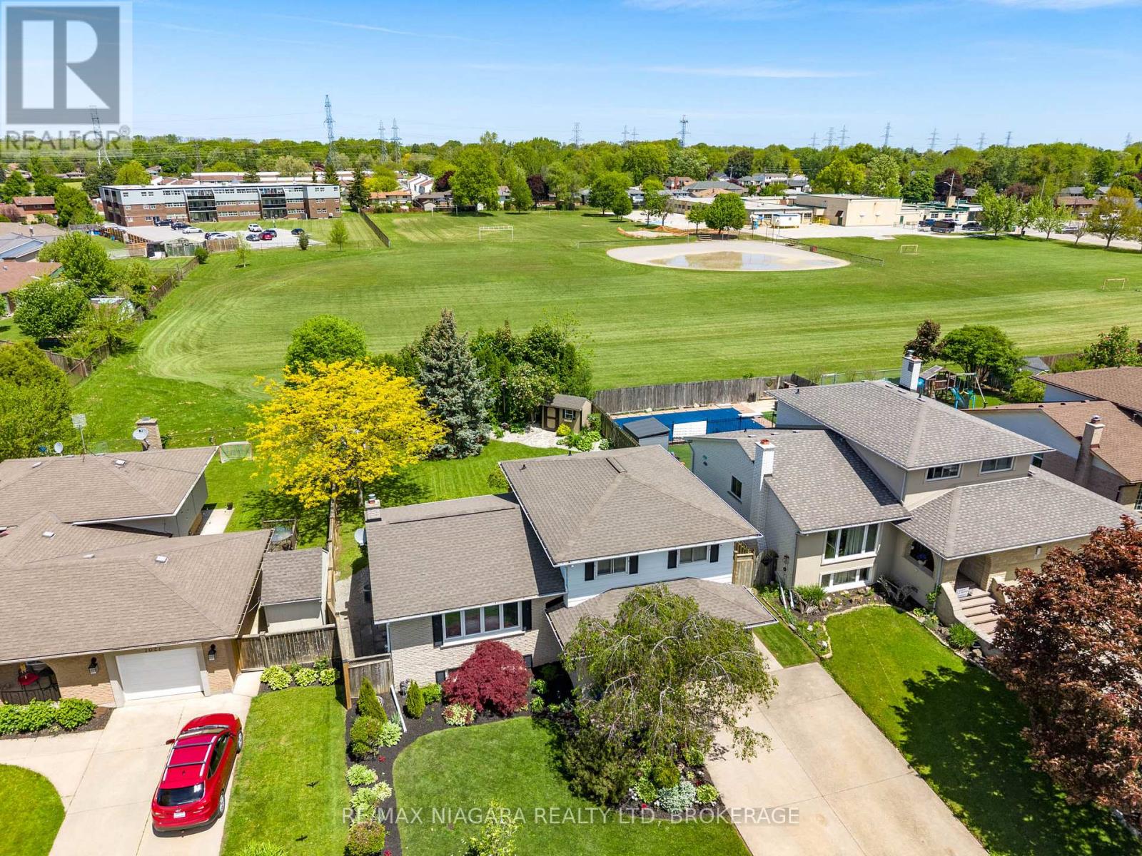 7013 GLENGOWAN CRESCENT - 25