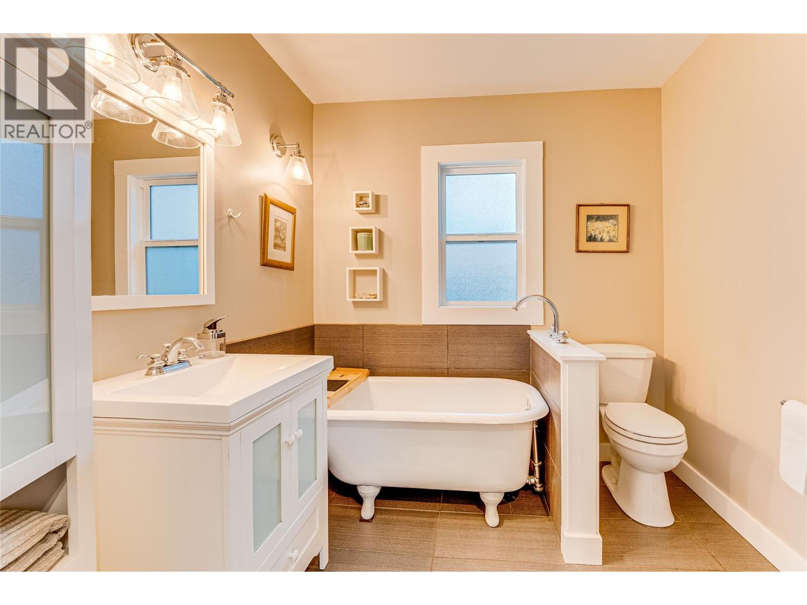 13505 Westkal Road - 15