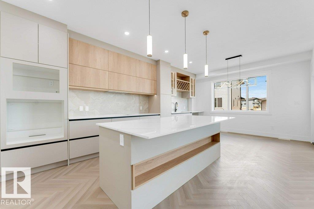 1848 62 AV NE - 5