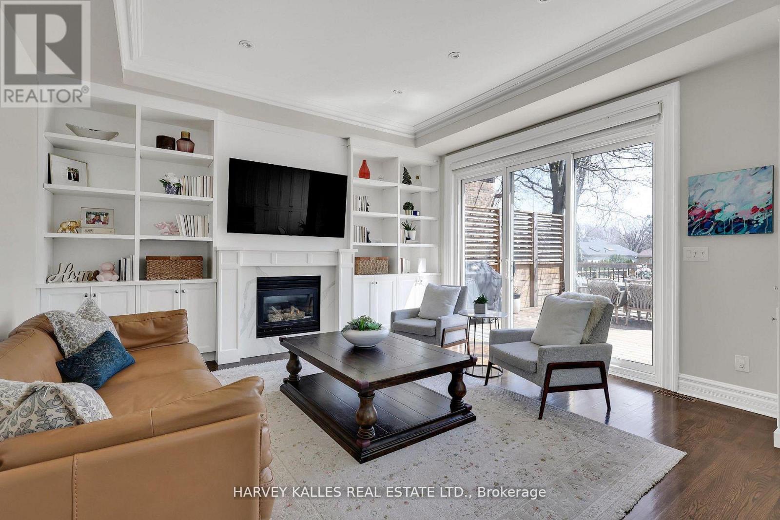 131 BANNOCKBURN AVENUE - 24