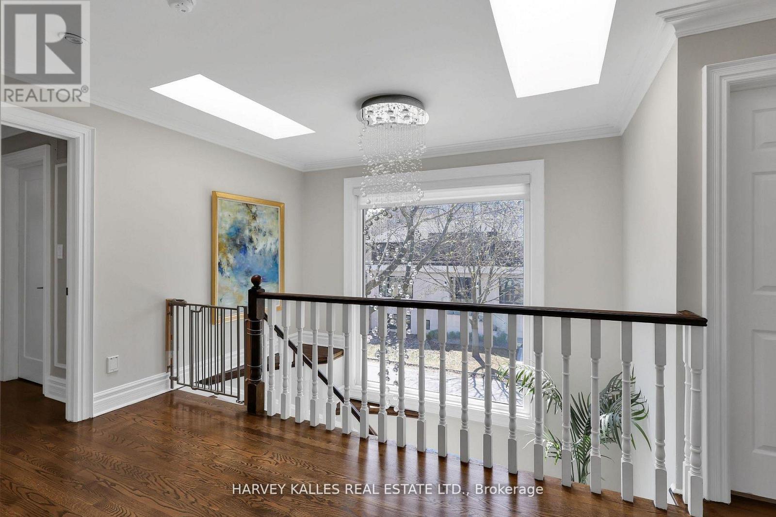131 BANNOCKBURN AVENUE - 28