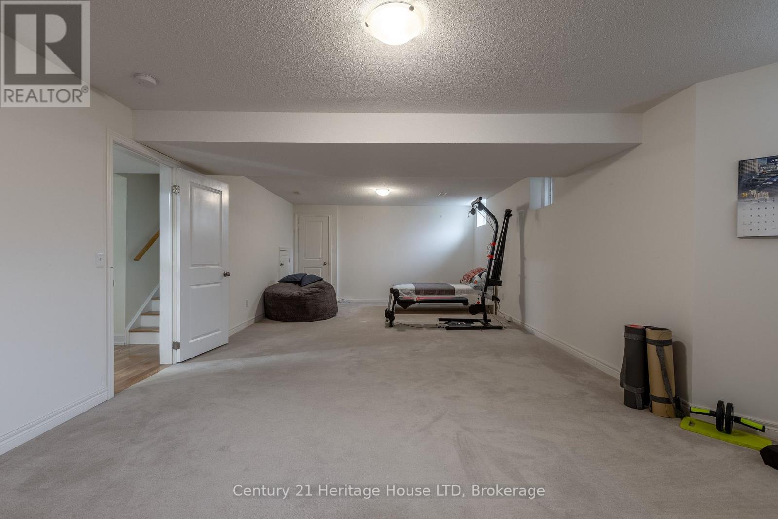 5 JUNEBERRY ROAD - 27