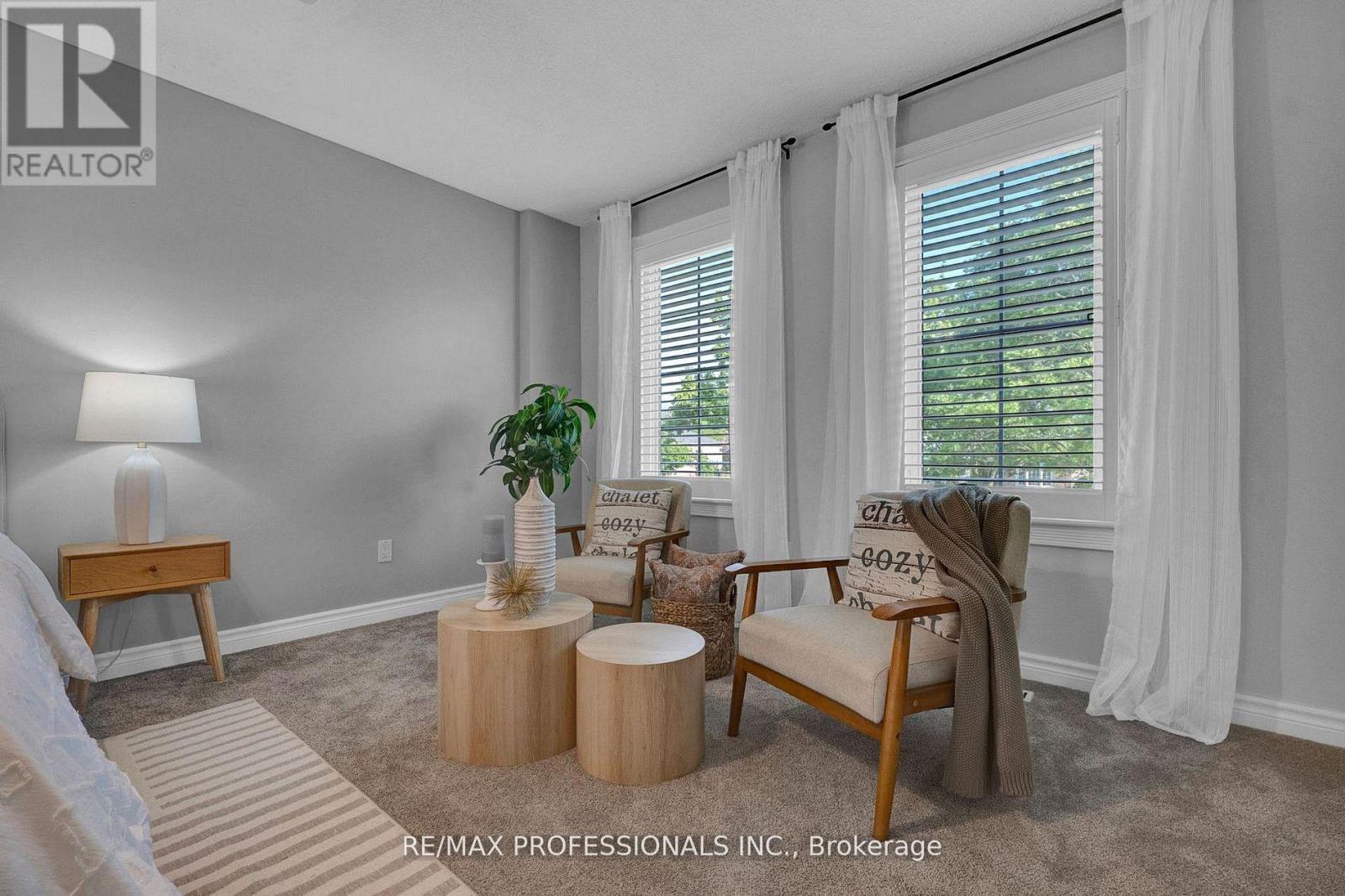 45 RESOLUTE CRESCENT - 30