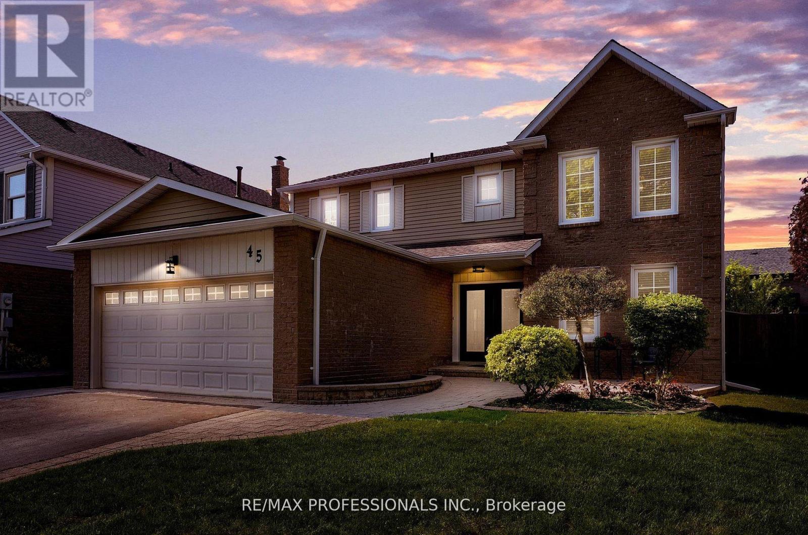 45 RESOLUTE CRESCENT - 49