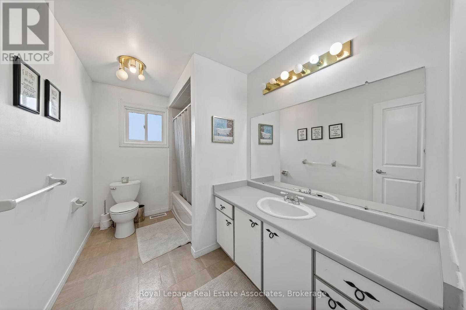 67 BEECHNUT CRESCENT - 27