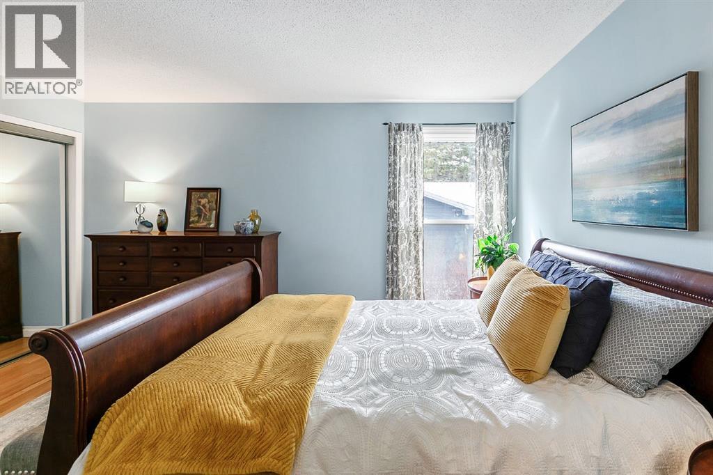 124 Oakchurch Place SW - 23