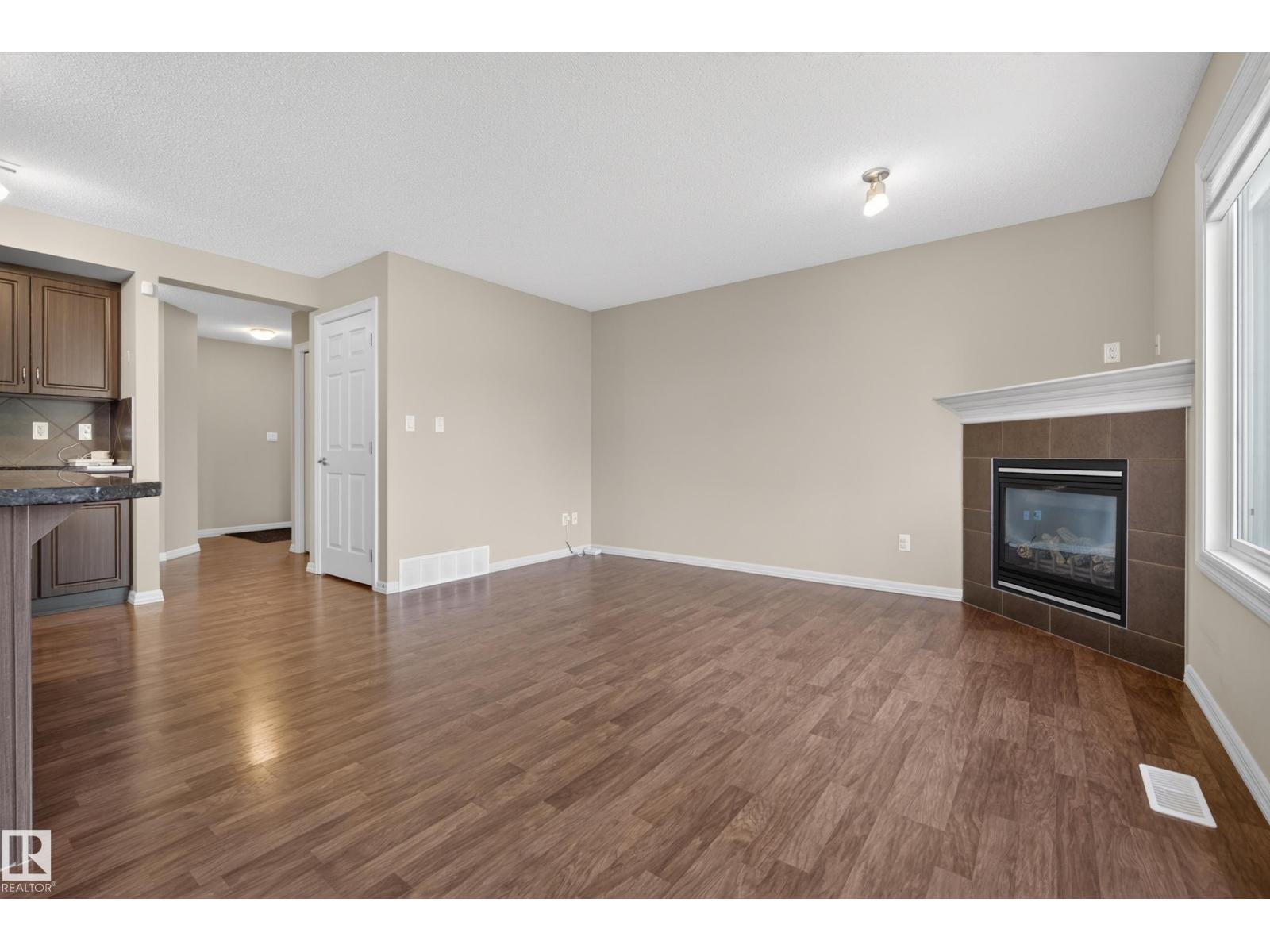 115 RUE MONIQUE - 16