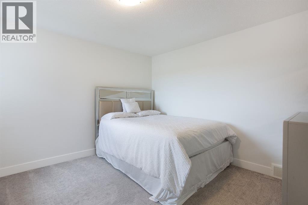 37 Savanna Heath NE - 27