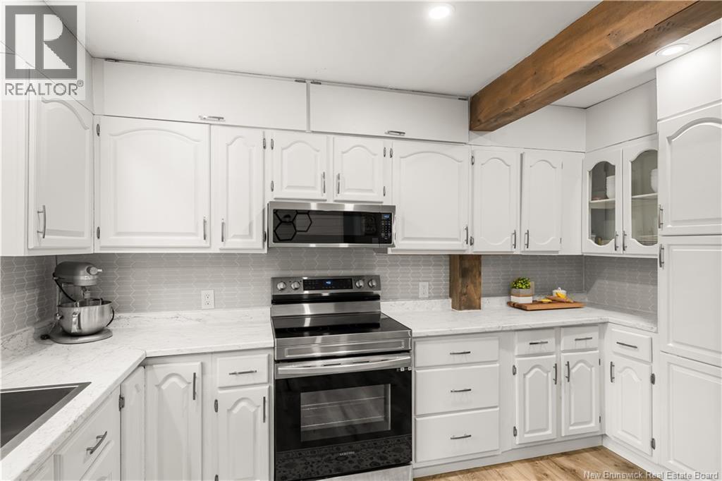 857 MAPLETON Road - 10