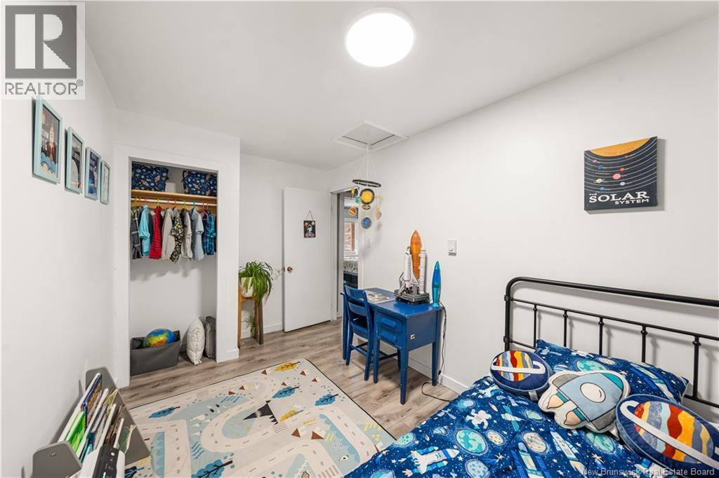 857 MAPLETON Road - 22