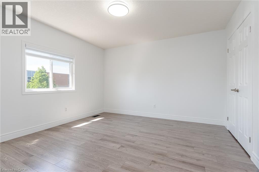 357 PARKVALE Drive - 39