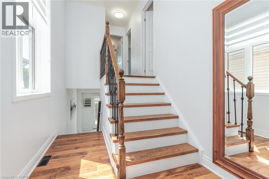 357 PARKVALE Drive - 33