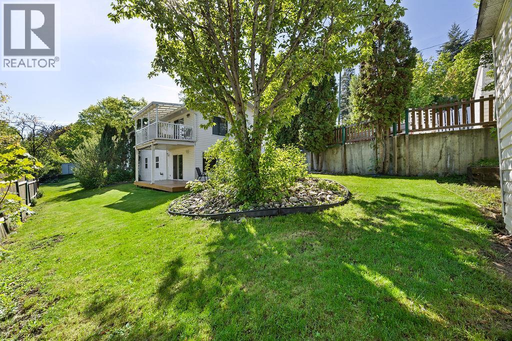 #4 167 Cliffview Drive - 24