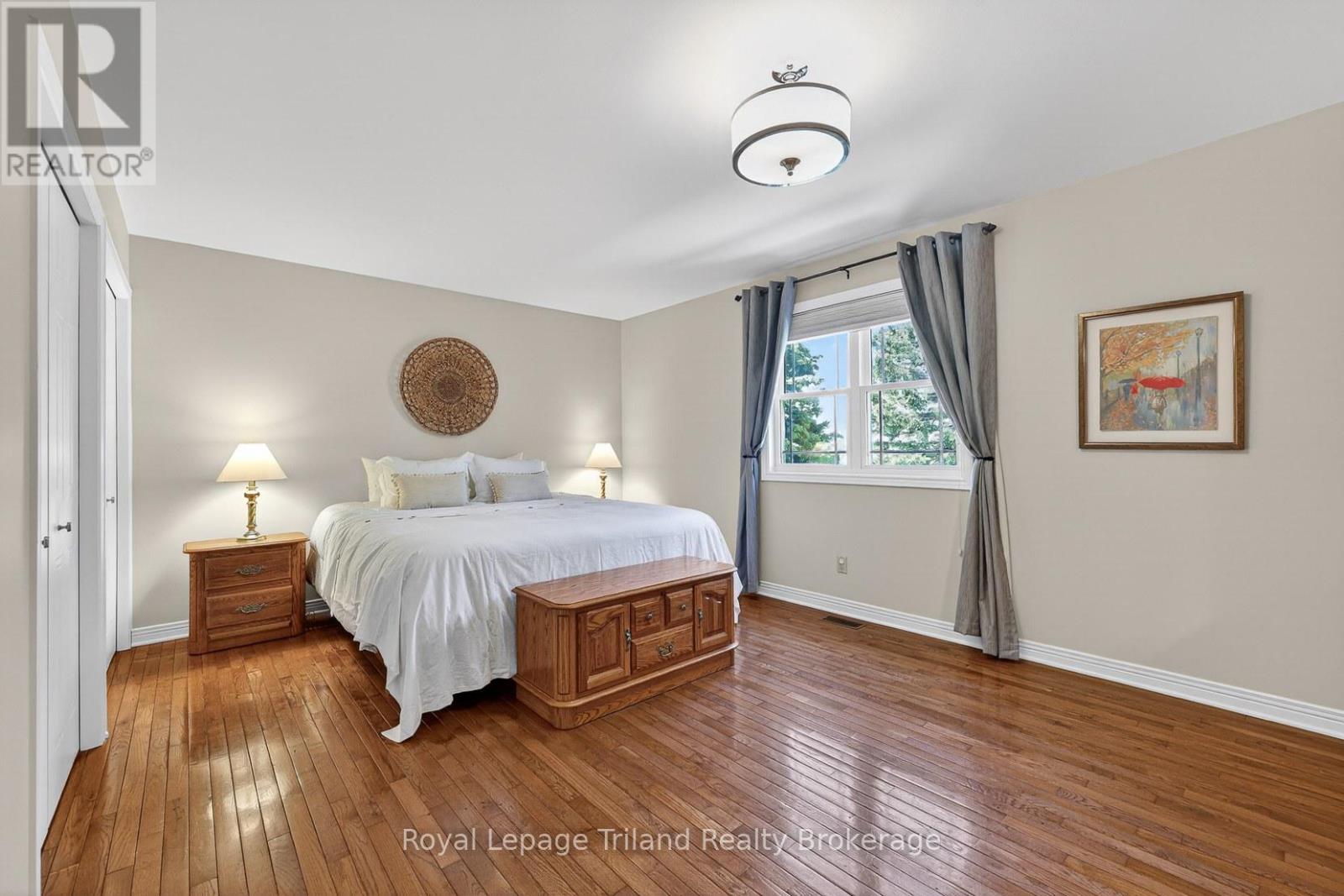 157 STANLEY STREET N - 27