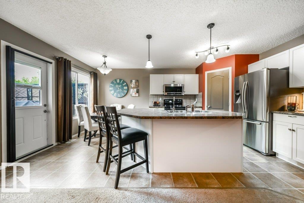 8507 2 AV SW - 12