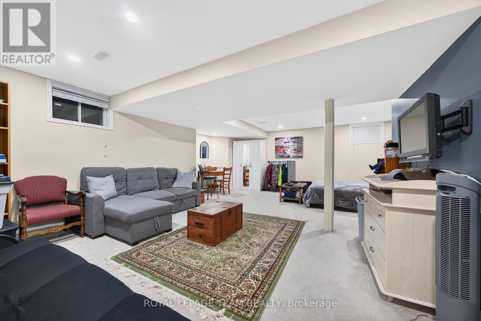 27 INWOOD DRIVE - 38