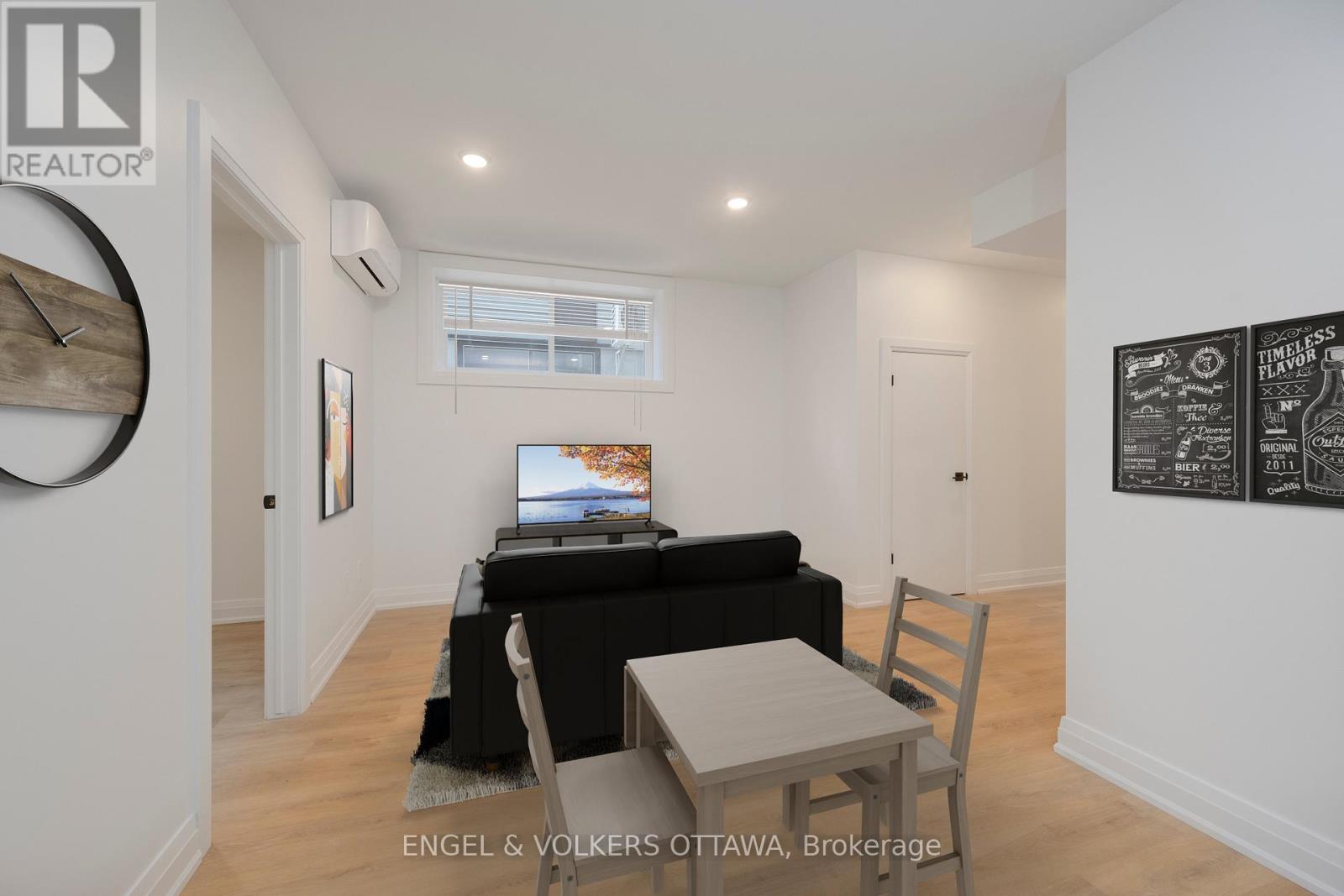 75A GRANTON AVENUE - 34