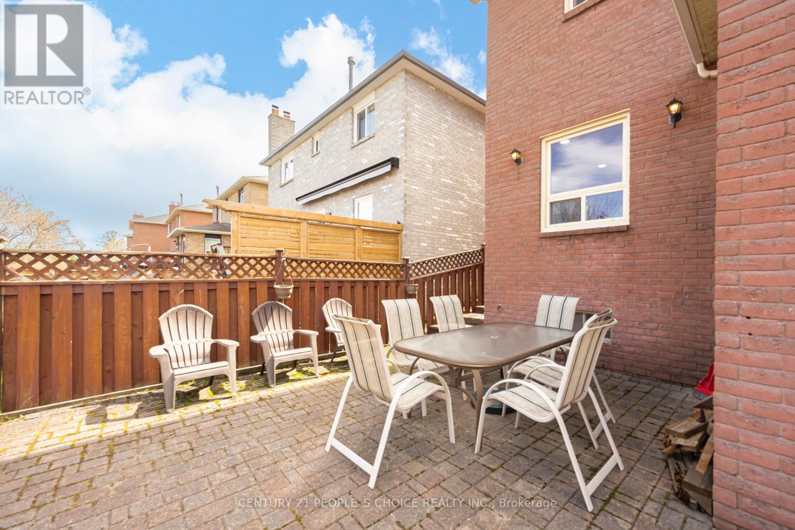 21 DAGWELL CRESCENT - 47