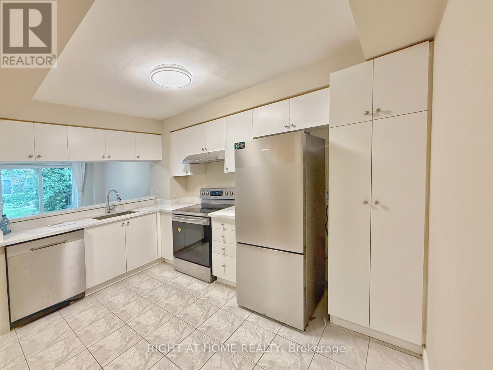 81 NORTHERN HEIGHTS DRIVE - 6