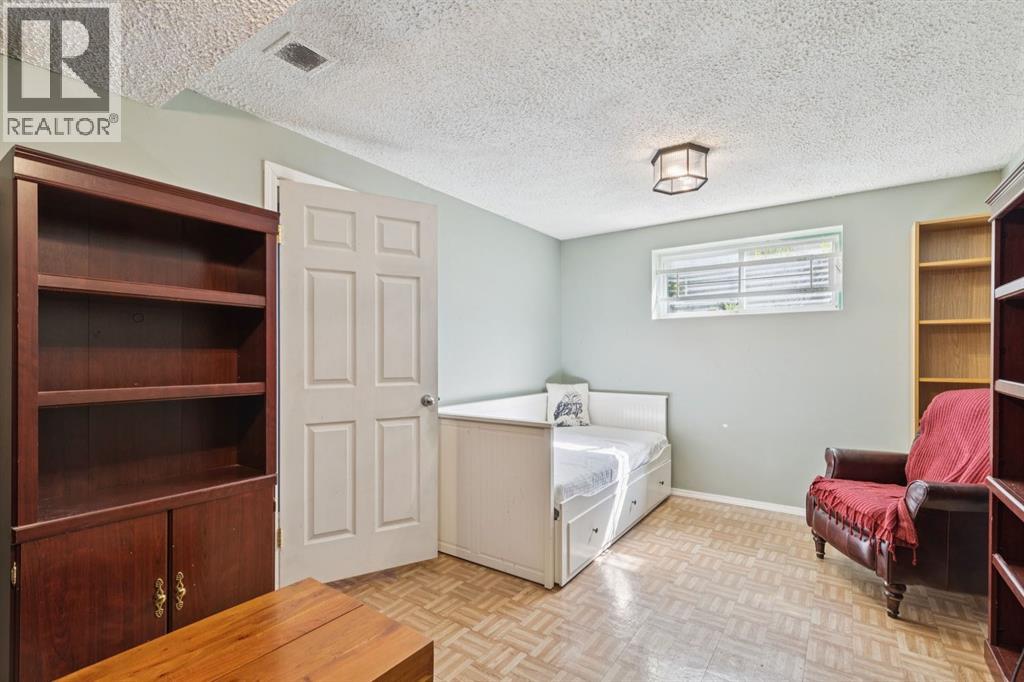 34 Shawfield Place SW - 25