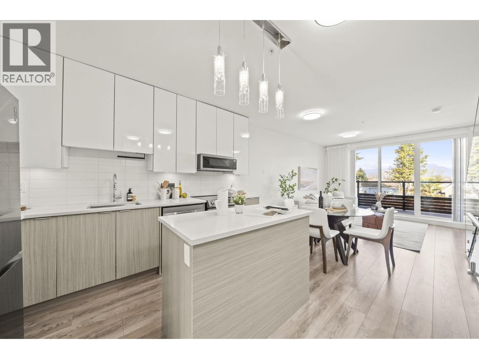 2296 33RD Avenue - photo 2
