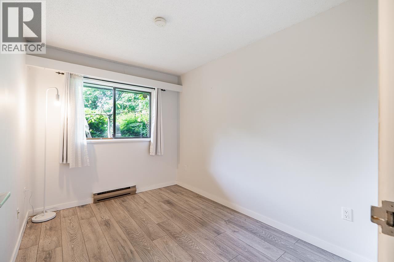 102 6105 KINGSWAY, Burnaby