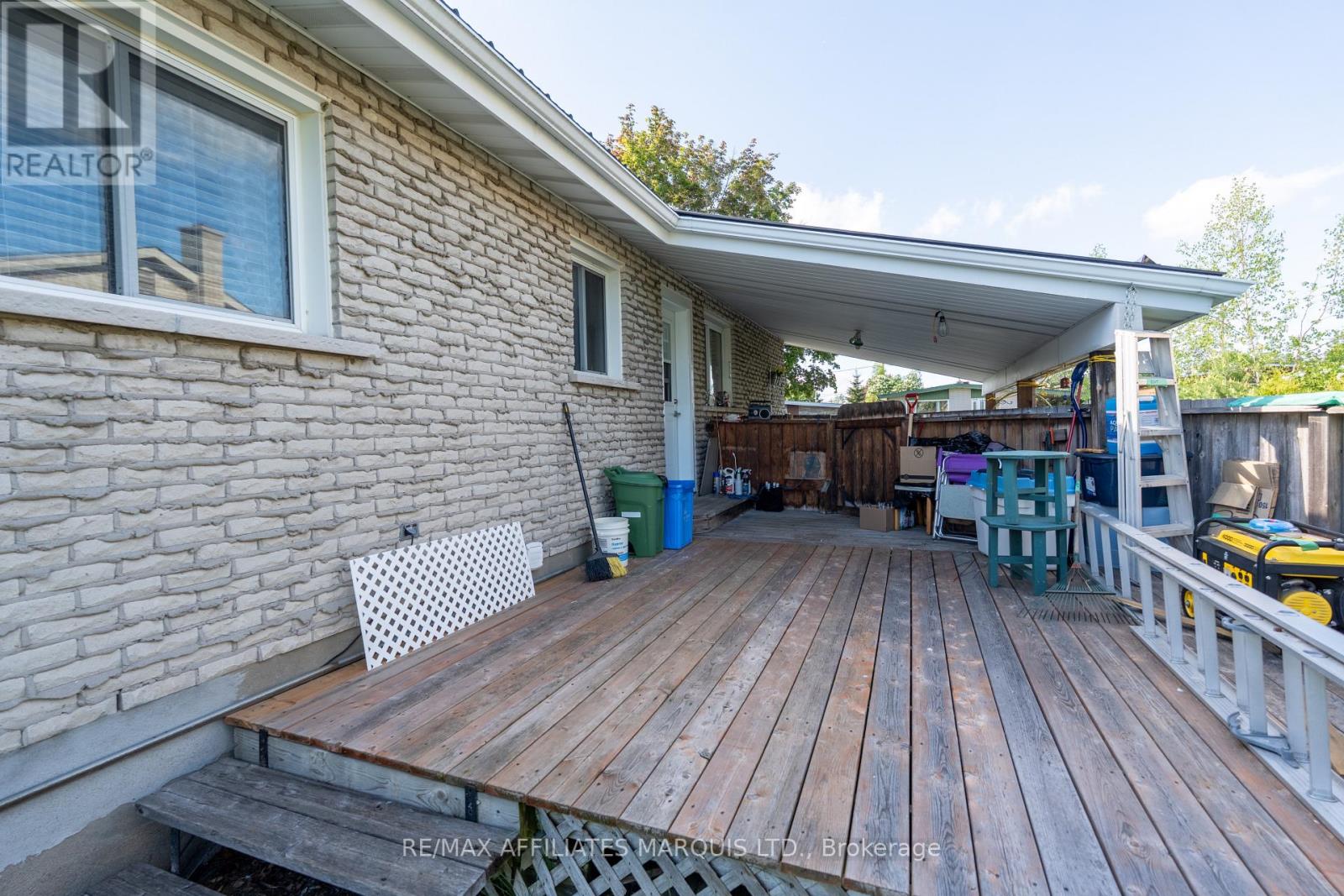 429 BEACH AVENUE - 19
