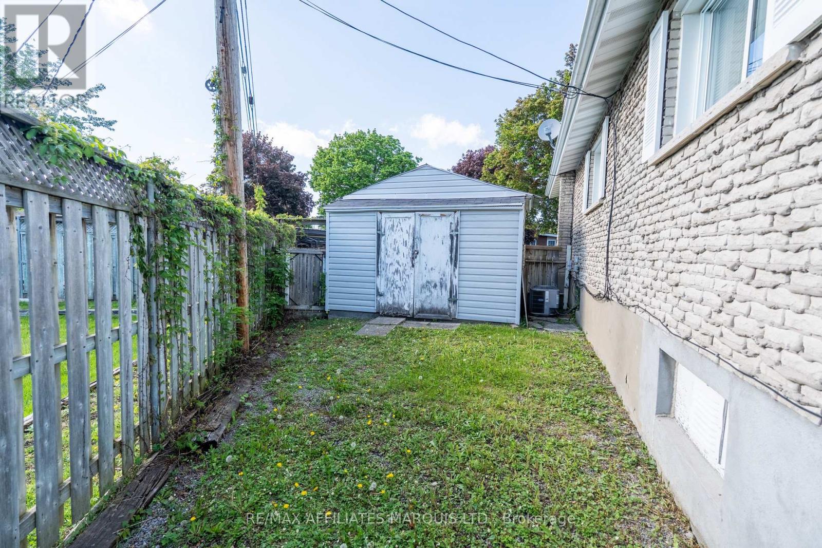 429 BEACH AVENUE - 21