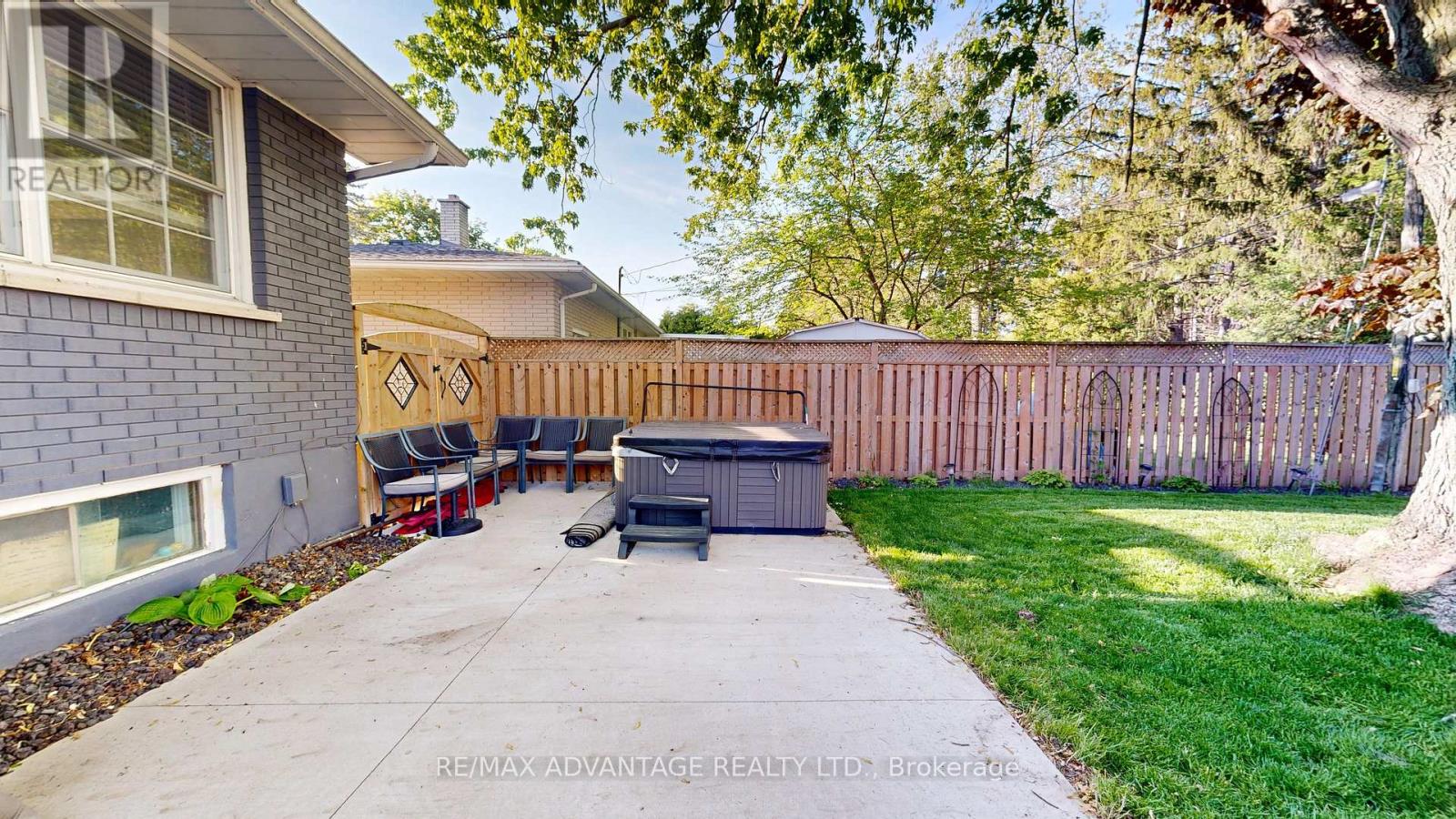 107 RUTHERFORD AVENUE - 29