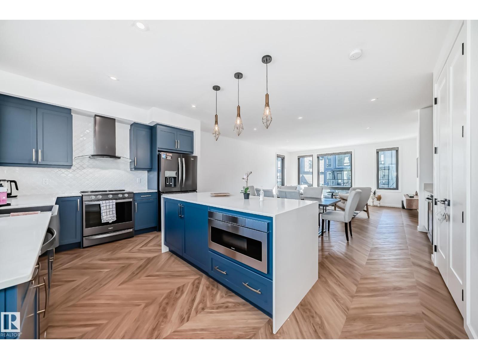 #46 1304 RUTHERFORD RD SW - 18