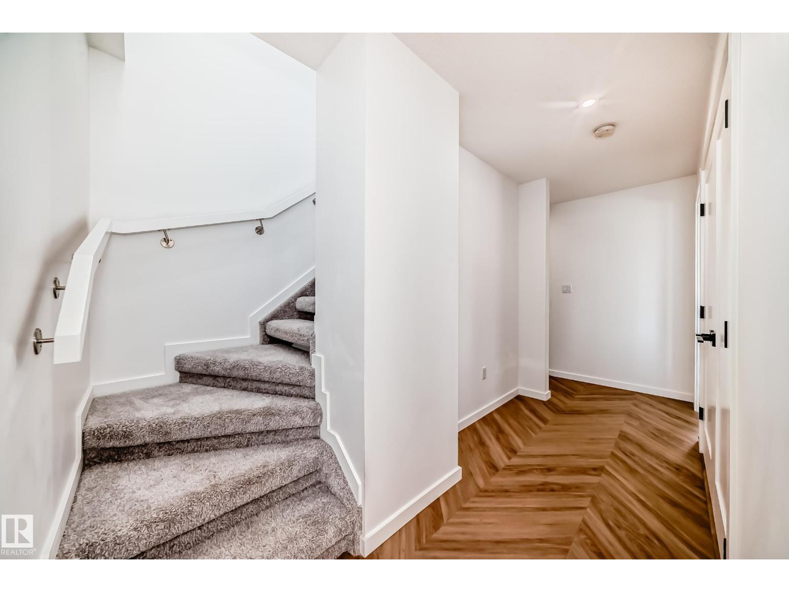 #46 1304 RUTHERFORD RD SW - 35