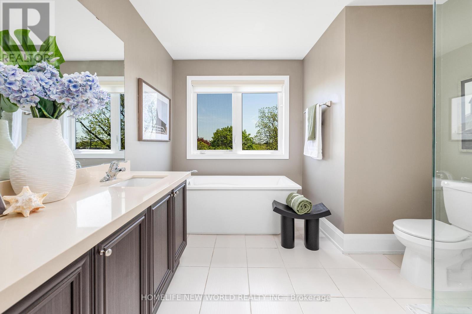 57 KENNETH WOOD CRESCENT - 29