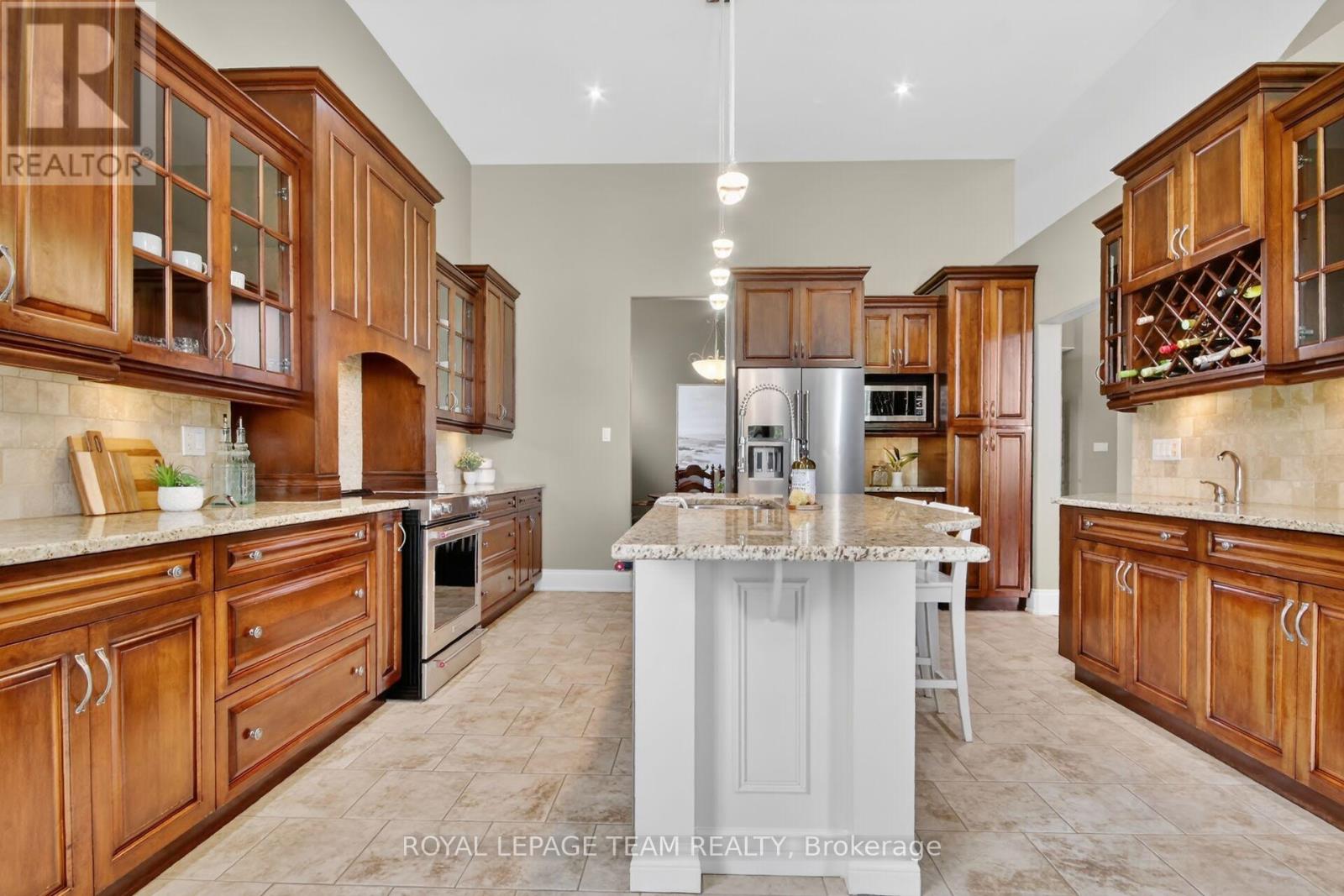 568 PENNYCROSS LANE - 18