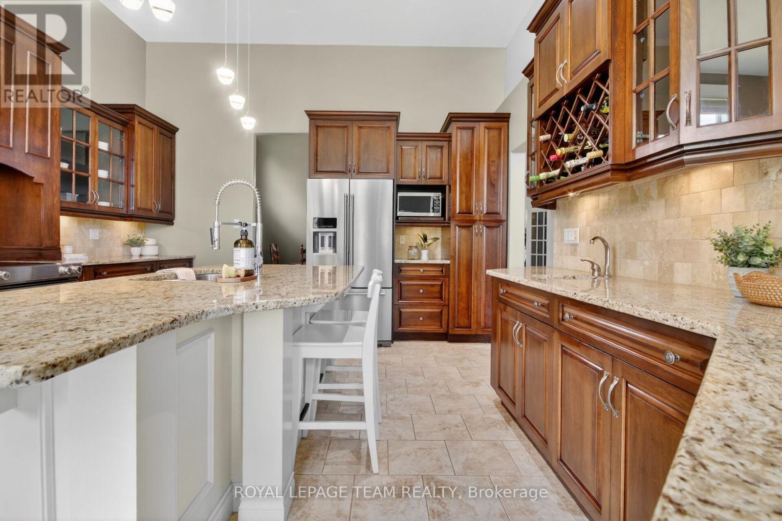 568 PENNYCROSS LANE - 20