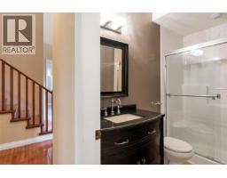1713 Mamich Cir, Saanich, BC V8N6M9 Photo 35