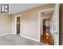 1713 Mamich Cir, Saanich, BC V8N6M9 Photo 47