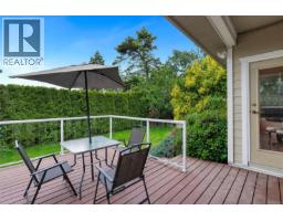 1713 Mamich Cir, Saanich, BC V8N6M9 Photo 57